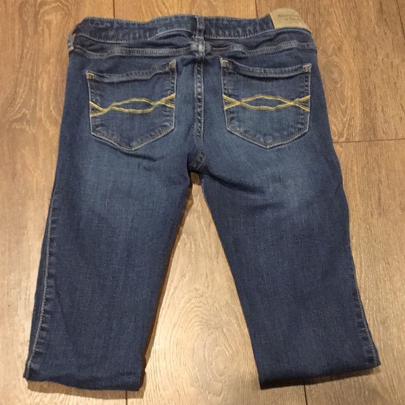 Abercrombie & Fitch Dark Wash Blue Super Skinny Jeans - Picture 6 of 10